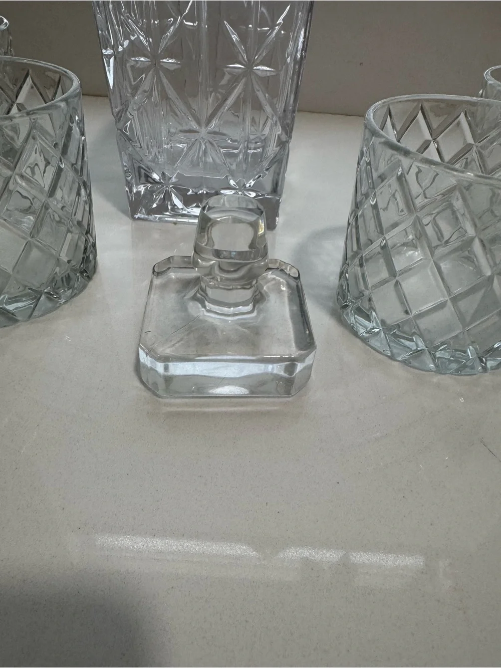 Crystal Cut Glass Whiskey Decanter Set with 4 Tumblers - Clear